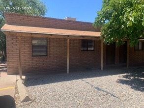 Building Photo - 2601 Pecan Dr