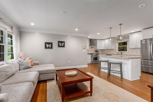Foto del edificio - 2532 Circlewood Rd NE