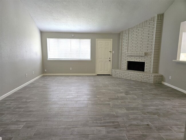 Building Photo - 2187 Pilgrims Bend Dr