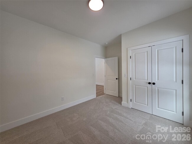 Building Photo - 126 Heath St