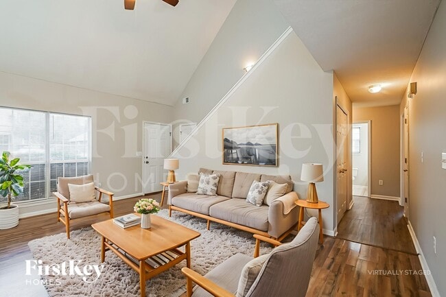 Foto del edificio - 152 Laurel Woods Dr