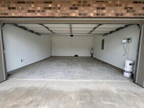 Building Photo - 6423 Green Pedal Ln