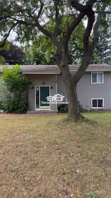 Primary Photo - 2280 26th Ave NW