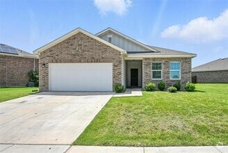 Building Photo - 1637 Escondido Dr