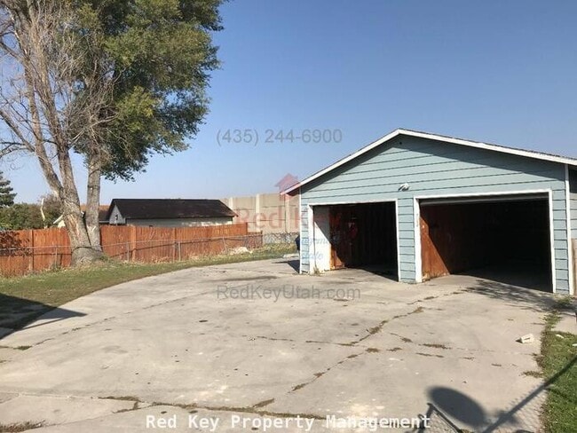 Photo - West Valley Duplex. Remodeled. Townhome
