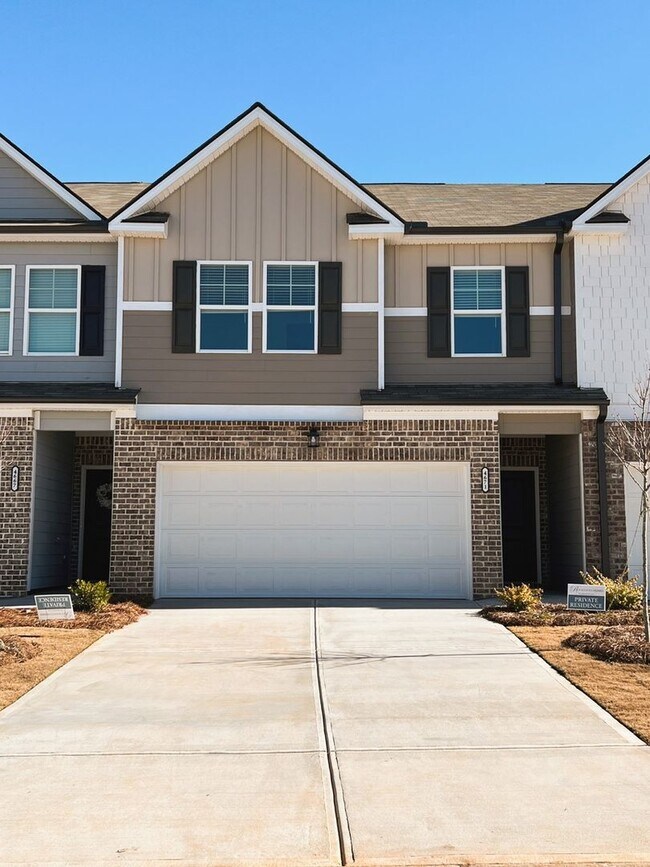 Foto del edificio - Charming & Convenient 3BR Home in Oakwood