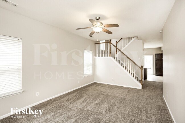 Building Photo - 15551 Dusty Trail