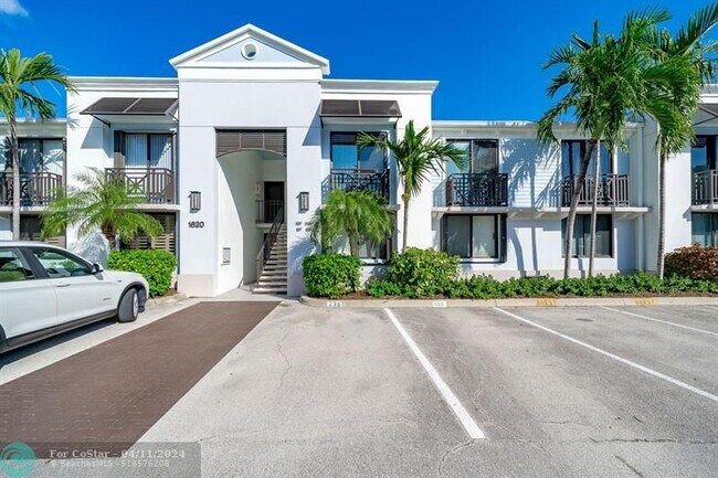 Foto del edificio - 1620 S Ocean Ln