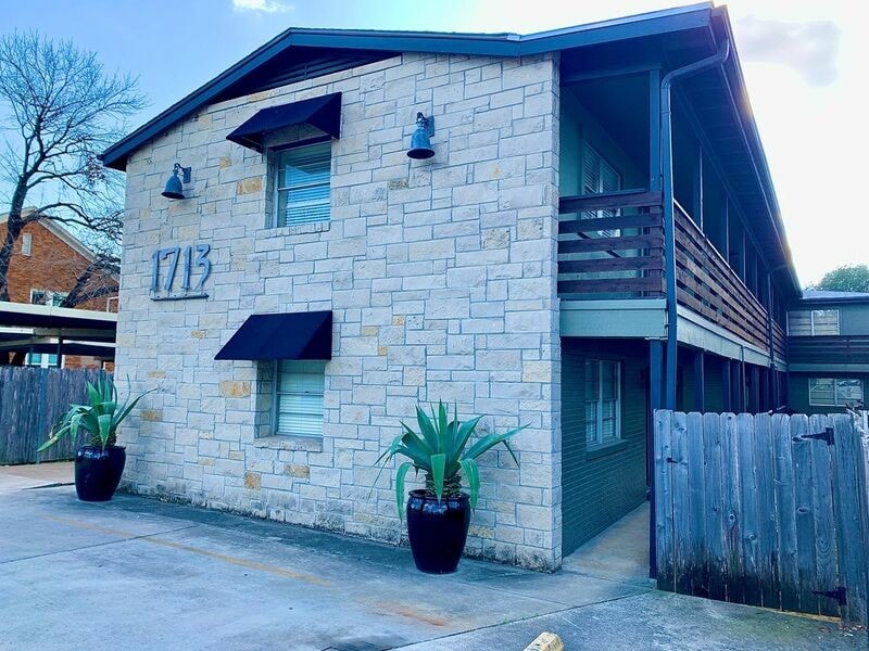 1713 Enfield Rd, Austin, TX 78703 House Rental in Austin, TX