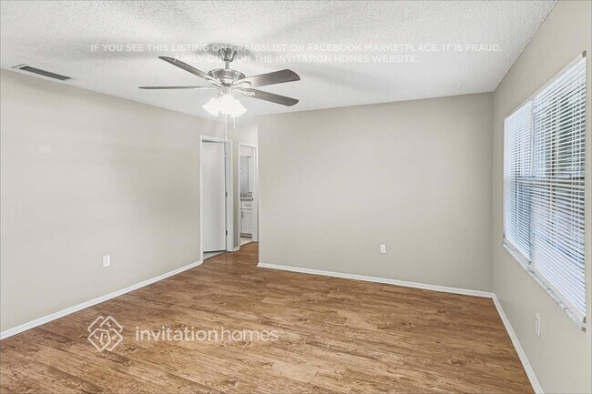 Foto del edificio - 7257 56th Ave N