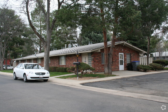 Foto del edificio - Parkway Flats