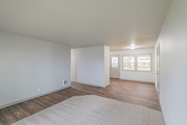 Foto del edificio - 3497 Felton St S