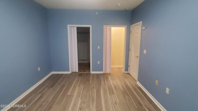 Building Photo - 338 Sophee Ln