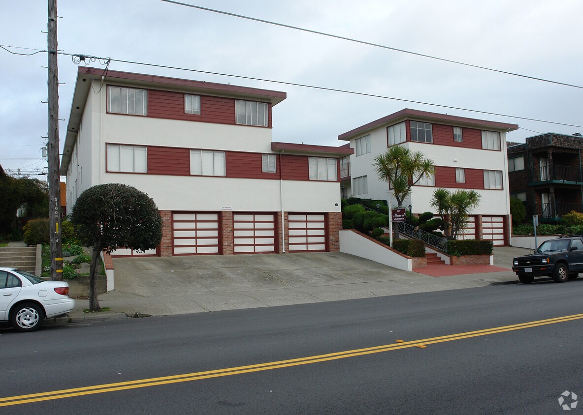 Foto del edificio - 520 Grand Ave