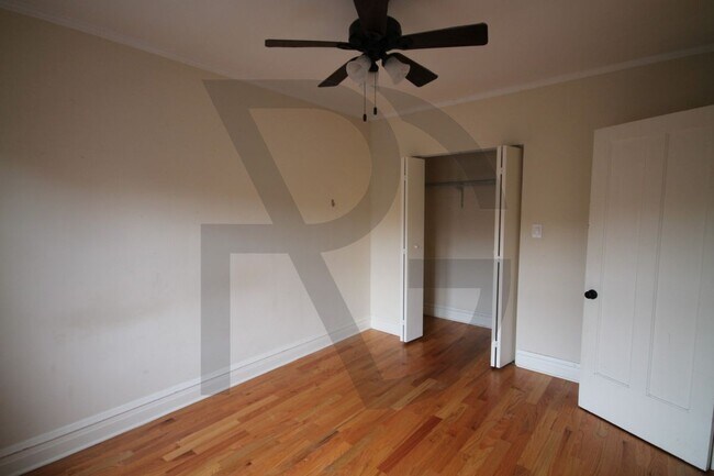 Foto del edificio - 4737 N Hermitage Ave