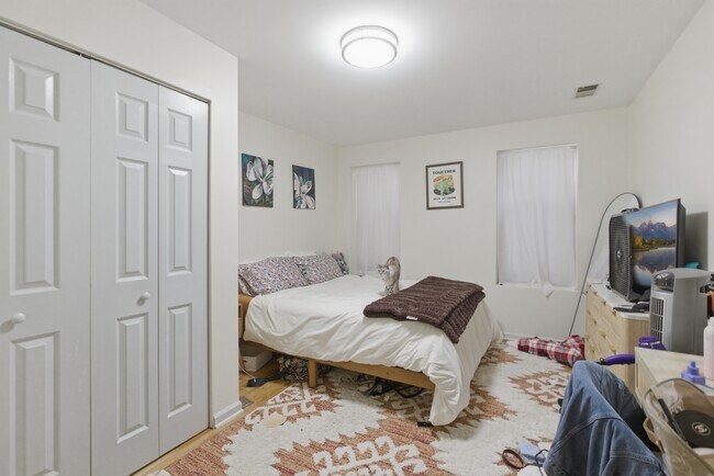 Foto del edificio - 2240 W Palmer St