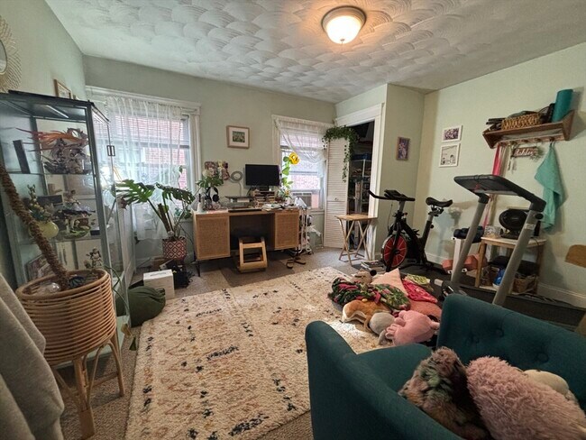 Foto del edificio - 736 Washington St