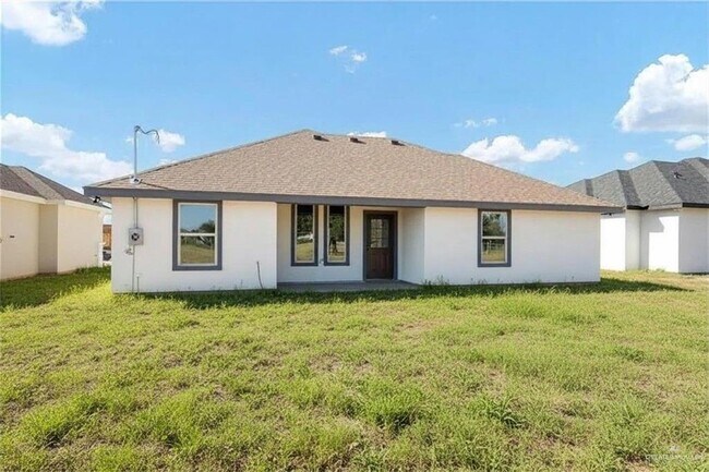 Foto del edificio - 8 Whitewing St