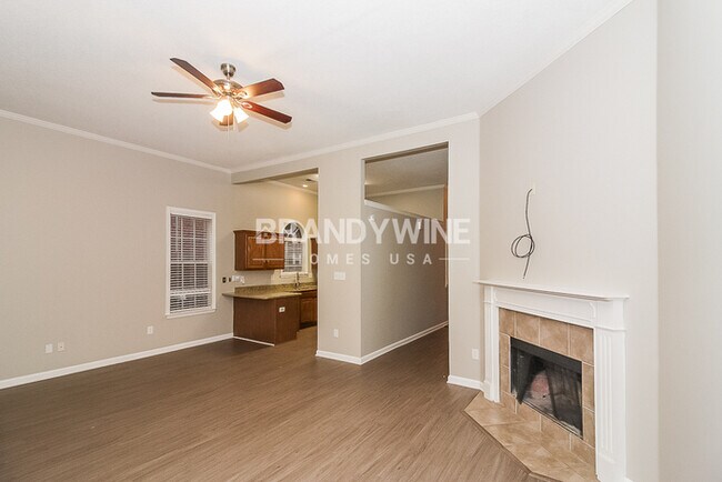 Foto del edificio - NEW Lower Rental Rate Leasing Special: Mar...