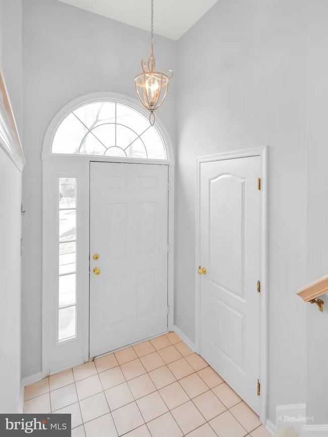 Entrance - 2624 S Everly Dr