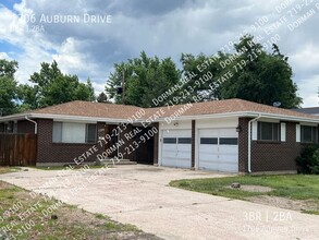 Building Photo - 1706 Auburn Dr