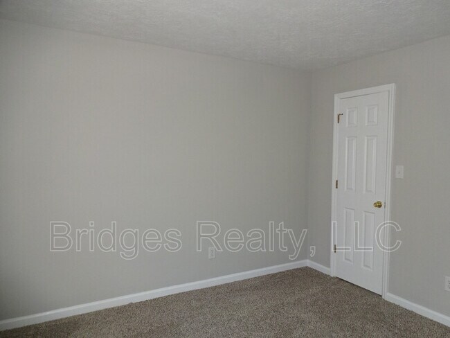 Foto del edificio - 539 Edgecliff Ln