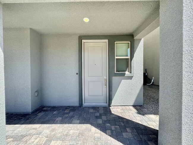 Building Photo - 1485 Whistling Kite St
