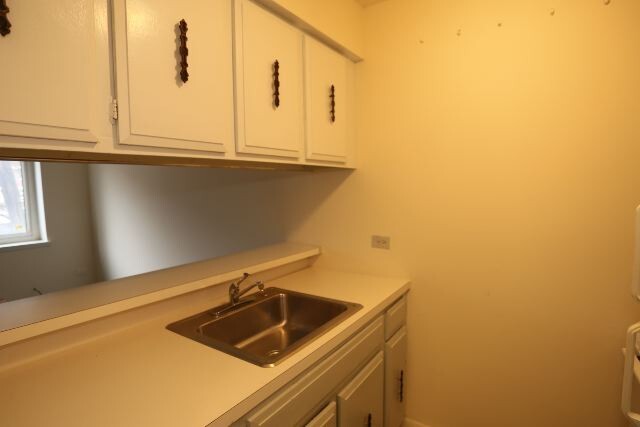 Foto del edificio - 663 W Grace St