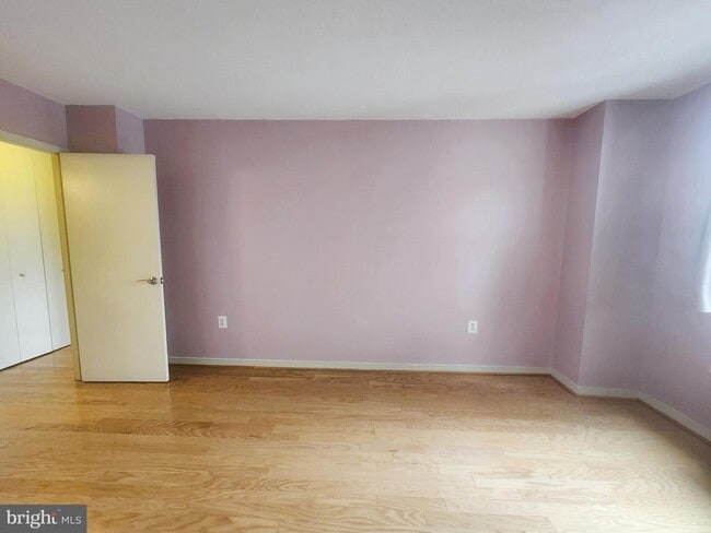 Building Photo - 7333 New Hampshire Ave