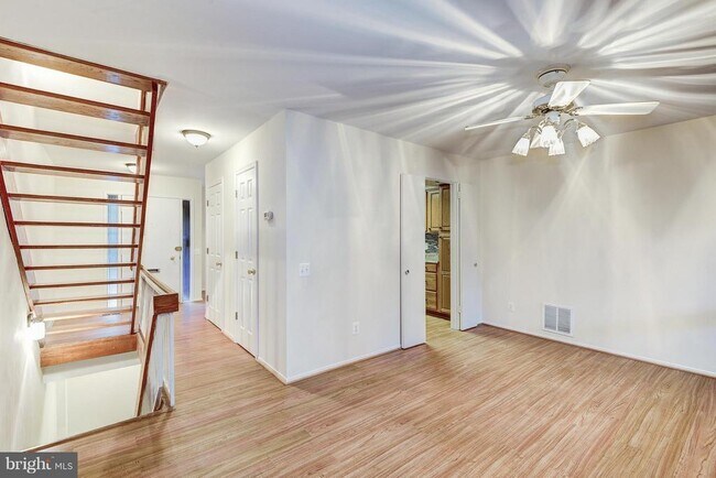 Foto del edificio - 1502 Farsta Ct