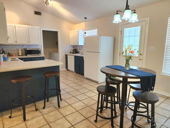 Foto del edificio - 3338 Marion Oaks Way