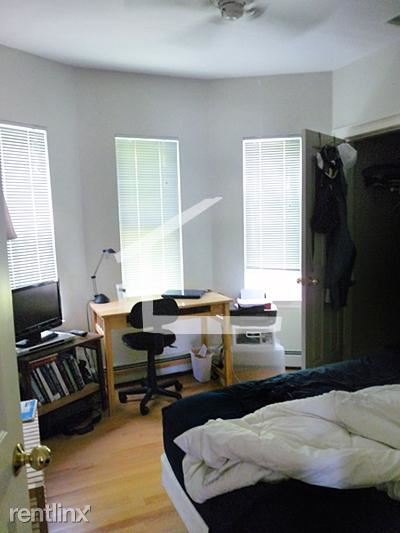 Foto del edificio - 3 br, 2 bath House - 25 Raymond St Apt 2K