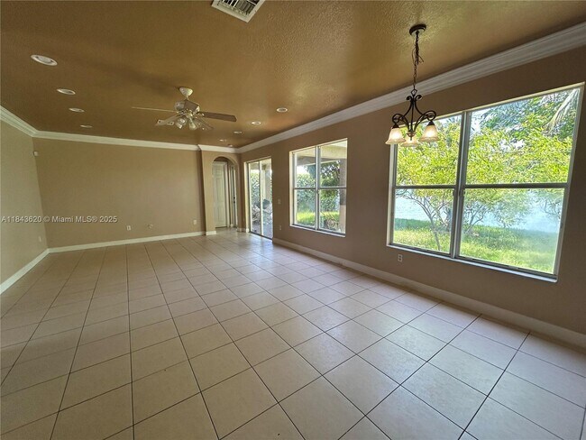 Foto del edificio - 17409 SW 54th St