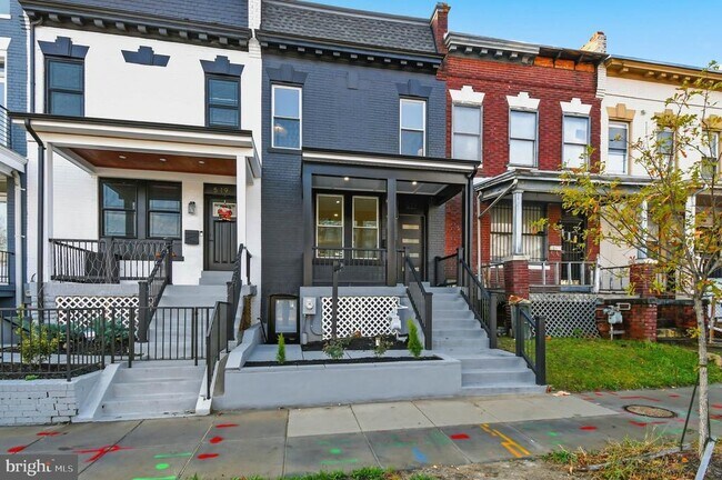 Foto del edificio - 517 Florida Ave NE