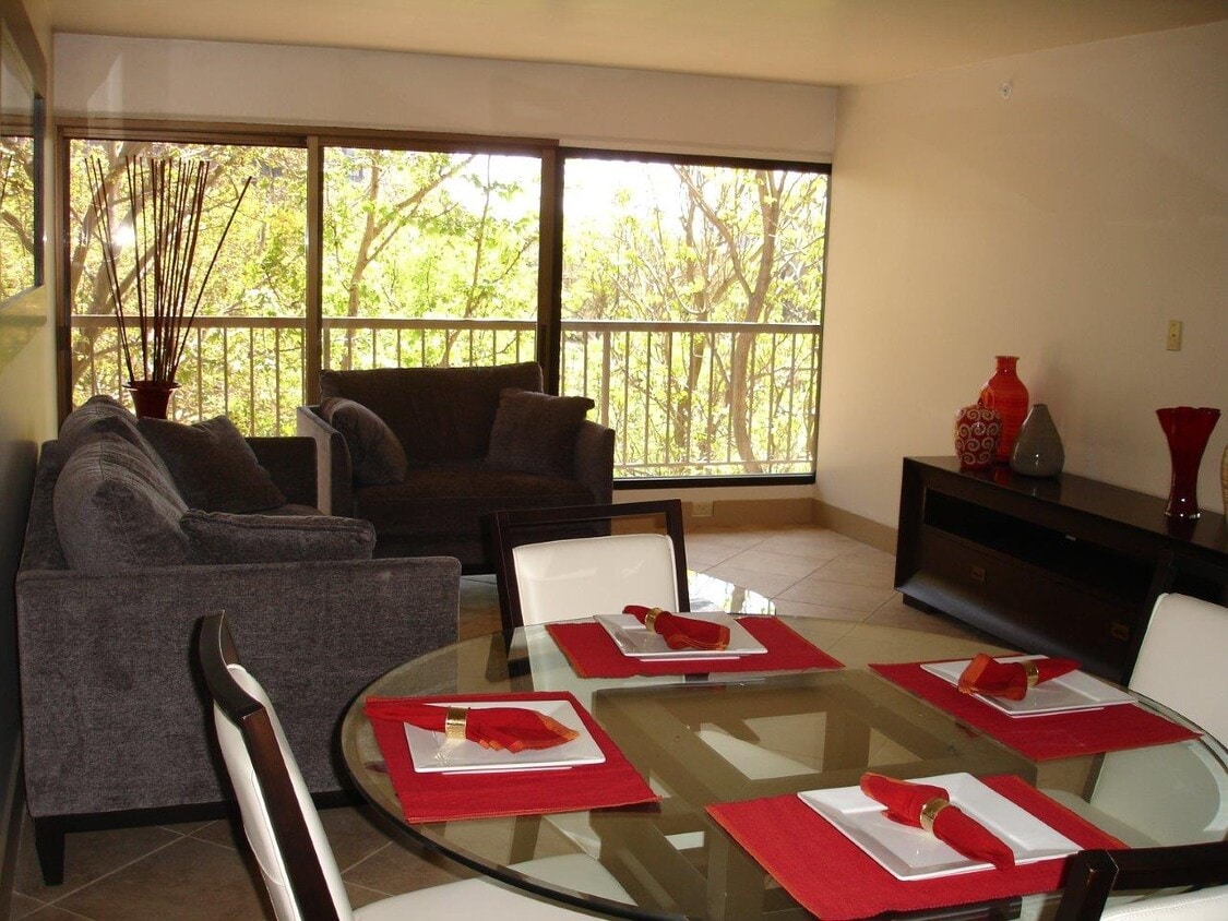 Photo - 500 N St (Sacramento, CA)