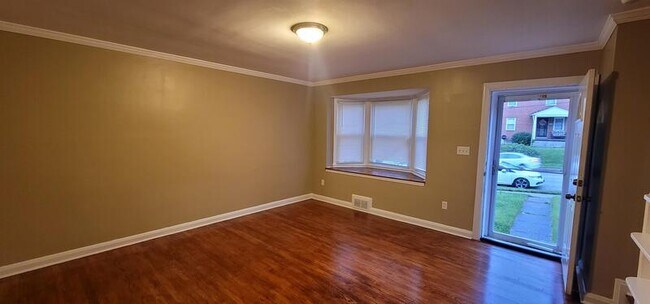 Foto del edificio - 5928 Hillen Rd