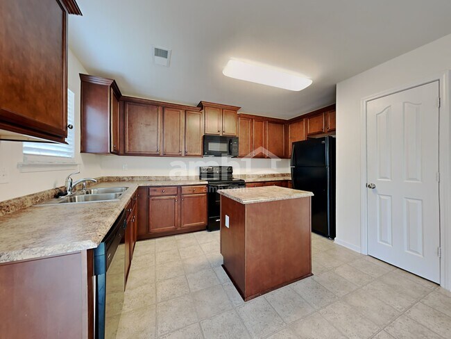 Foto del edificio - 1882 Woodstone Dr