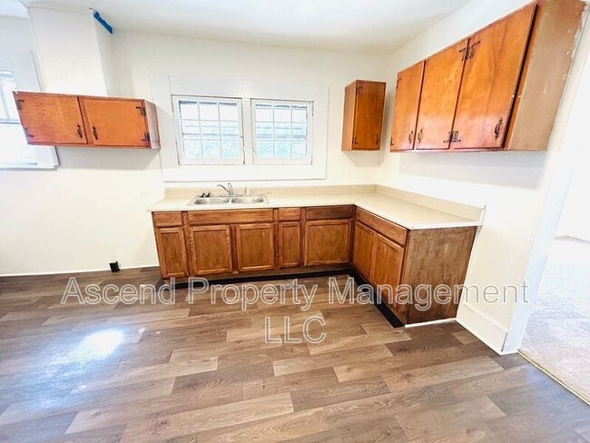 Foto del edificio - 1500 Bradt St