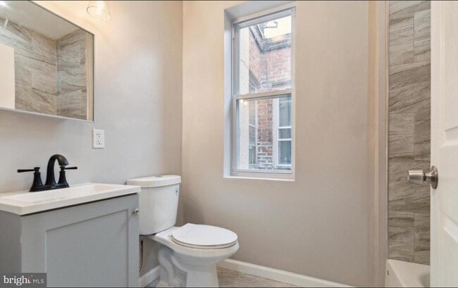 Building Photo - 5912 Old York Rd