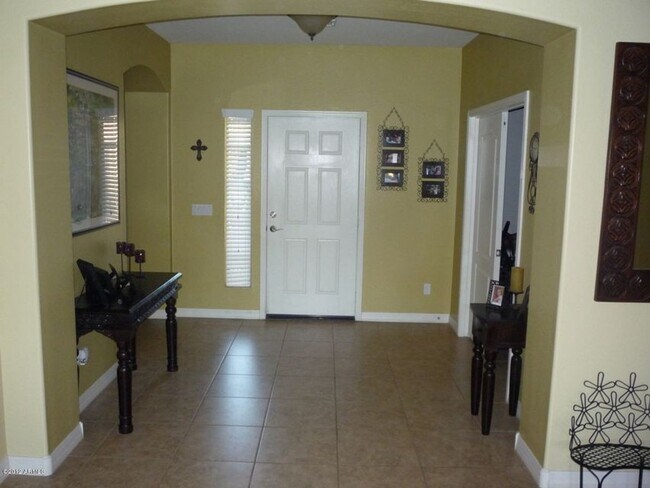 Foto del edificio - 11195 N 165th Ave