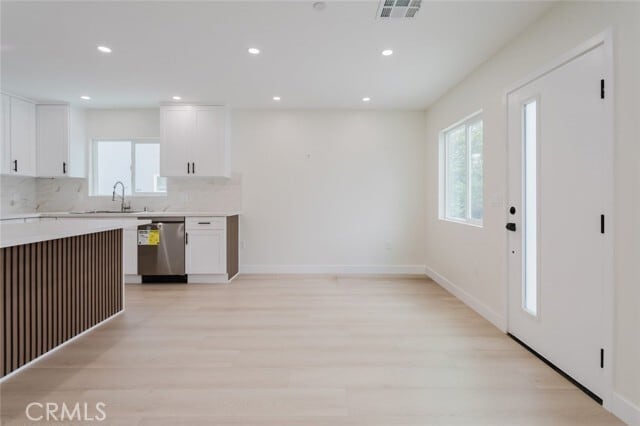 Foto del edificio - 5738 Beck Ave