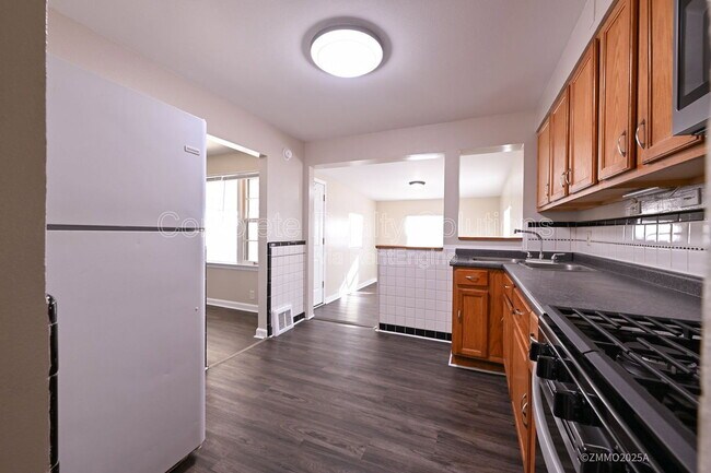 Photo - 10200 Tappan Dr House