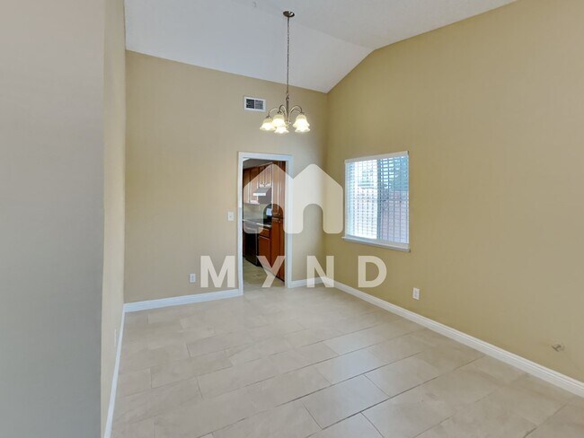Foto del edificio - 5705 Alcott Ave