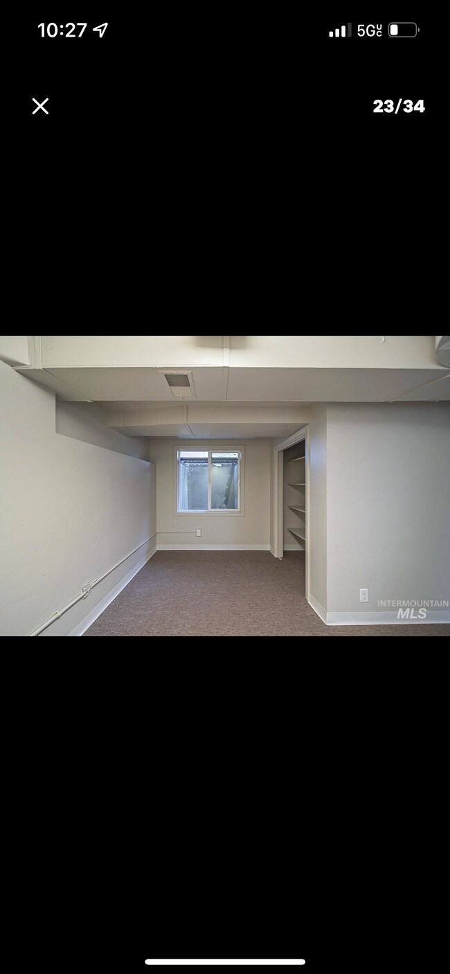 Foto del edificio - 2113 S Indiana Ave