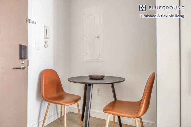 Foto del edificio - 572 11th Ave