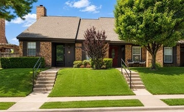 Building Photo - 5021 Buttonwood Ln