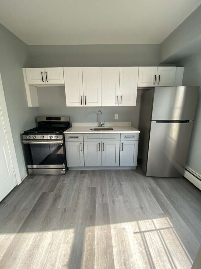Foto del edificio - 224 Sommerville Pl
