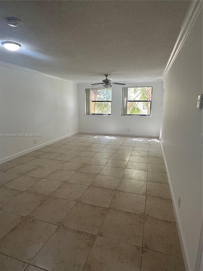 Building Photo - 8100 Geneva Ct