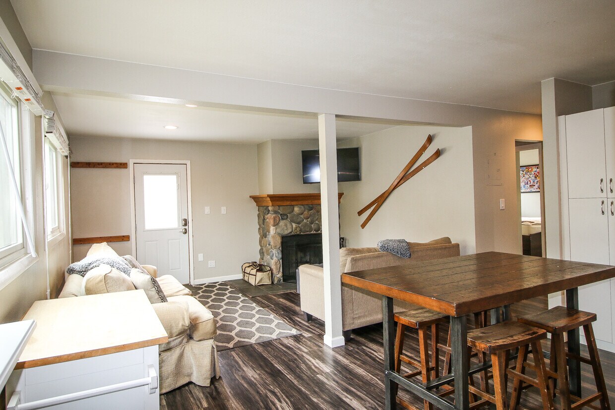 216 Pitkin St Unit 3, Frisco, CO 80443 Condo for Rent in Frisco, CO