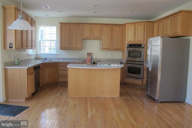 Foto del edificio - 12338 Cherry Branch Dr